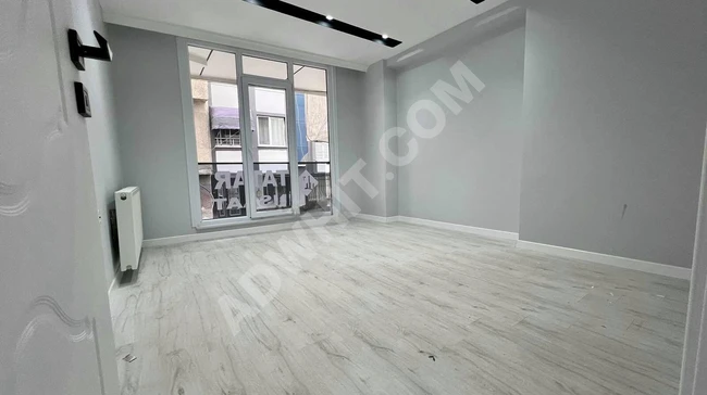 2+1 apartment on a raised ground floor in the İnönü neighborhood.