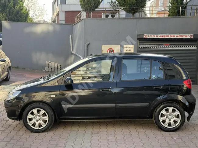 سيارة Hyundai Getz موديل 2011 بمسافة 123 ألف كم - أوتوماتيك بالكامل بقوة 97 حصان