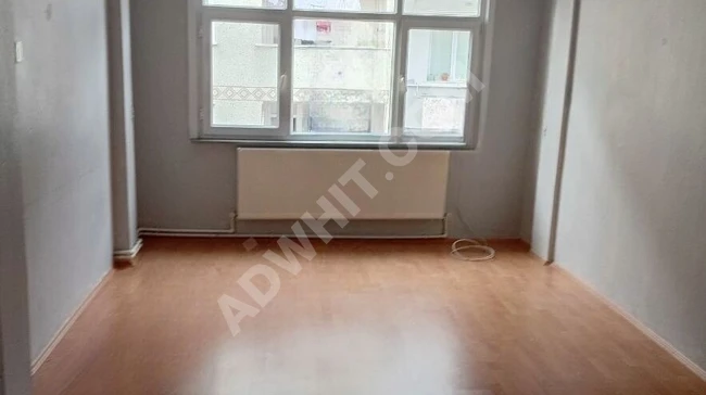 Apartment for rent 2+1 on the third floor with central heating system for 15,000 Turkish Lira