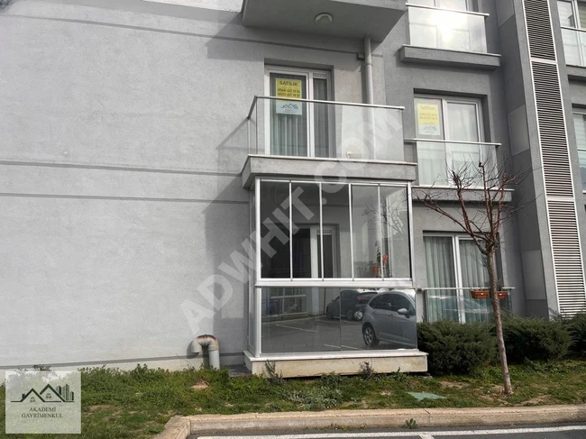 Empty apartment for sale on the corner, middle floor in SİLİVRİ KİPTAŞ 3rd STAGE