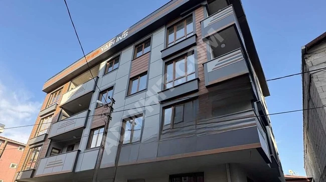 2+1 apartment with an area of 83 square meters, featuring a spacious closed parking lot located in the MEVLANA neighborhood.