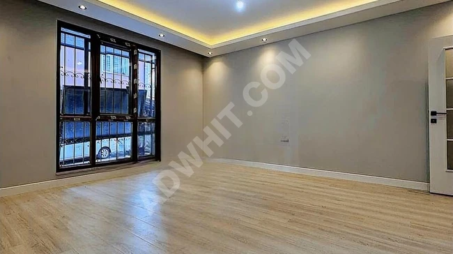 2+1 apartment with an area of 83 square meters, featuring a spacious closed parking lot located in the MEVLANA neighborhood.