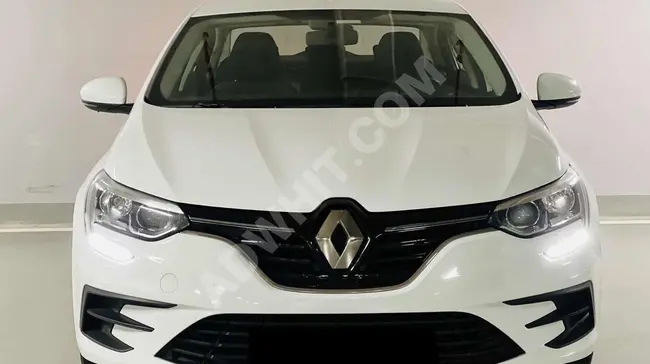 سيارة RENAULT-MEGANE-1.3TCE-JOY موديل 2021 - بدون تغيير - أوتوماتيكي