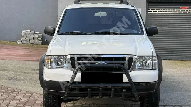 Four-wheel drive FORD RANGER, 2007 model equipped with air conditioning