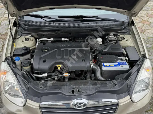 سيارة HYUNDAİ ACCENT ERA 1.5 CRDİ-VGT STYLE موديل 2010 - ناقل حركة أوتوماتيكي بالكامل