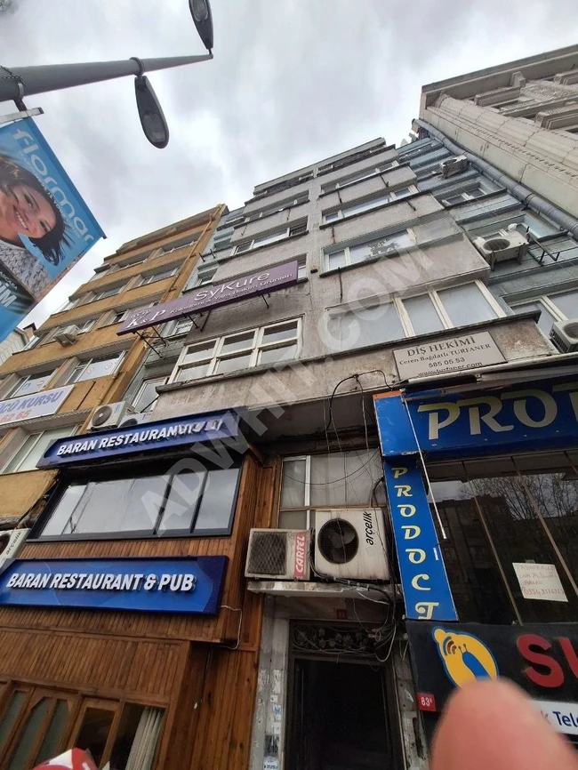 MİLLET CADDESİ ÜZERİNDE 2 ODA 1 SALON 90 M2 2 .KAT İŞYERİ & OFİS