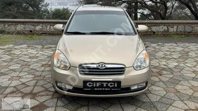 سيارة HYUNDAİ ACCENT ERA 1.5 CRDİ-VGT STYLE موديل 2010 - ناقل حركة أوتوماتيكي بالكامل