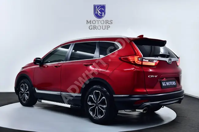 سيارة HONDA CR-V 1.5 EXECUTIVE 4X4 موديل 2022 - بدون أخطاء ولا طلاء