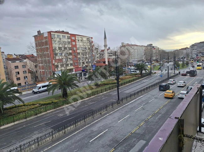 MİLLET CADDESİ ÜZERİNDE 2 ODA 1 SALON 90 M2 2 .KAT İŞYERİ & OFİS