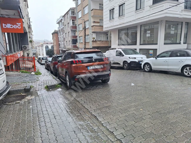 GÜNGÖREN TEKSTİL MERKEZİNDE 90 M2 DÜZ GİRİŞ DÜKKAN & MAĞAZA