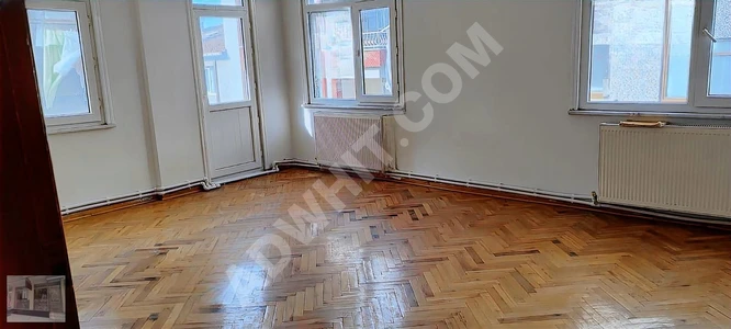 Apartment for sale, 130 m² 3+1 in BAHÇELİEVLER