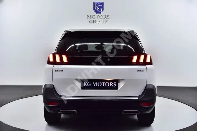 سيارة PEUGEOT 5008 GT LİNE    موديل 2018 - 7 مقاعد - تدفئة للمقاعد - 121.000 كم