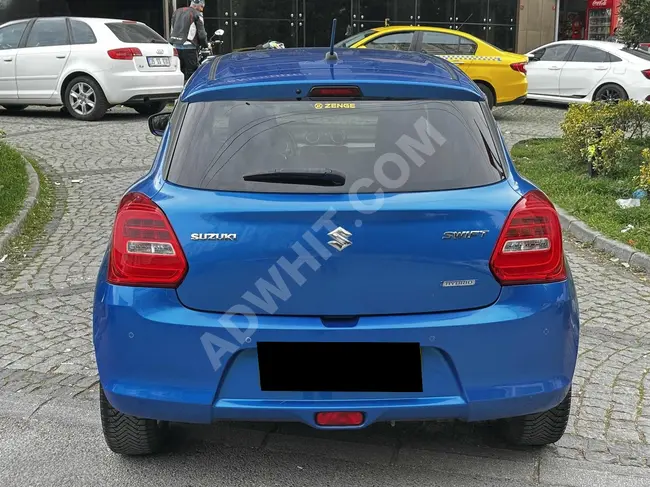 SUZUKI SWIFT 1.2 GL TECHNO HYBRID model 2022 - Automatic available with financing options