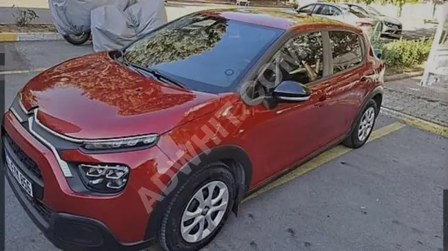 سيارة Citroen C3 موديل 2021 لون أحمر أصلي