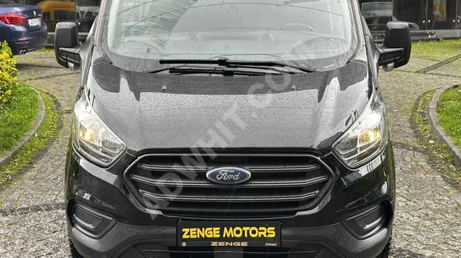 FORD TRANSIT CUSTOM - Model 2019 - No accidents - 130,000 kilometers - Agency maintenance - 11+1 seats - Loan available