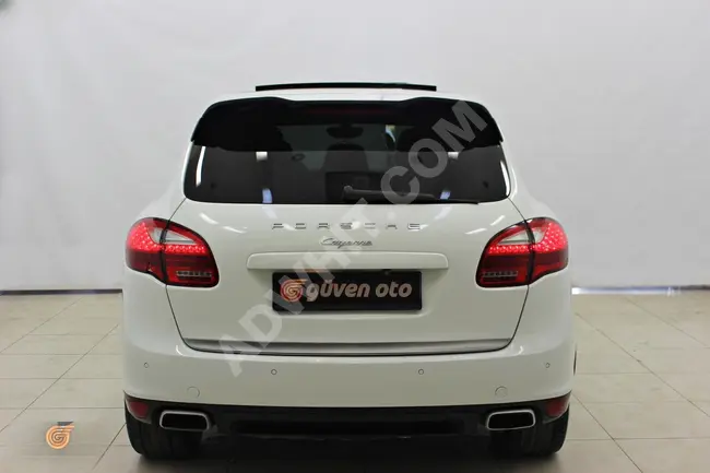 PORSCHE CAYENNE 3.0 model 2012 - Diesel 'Agency Exit'