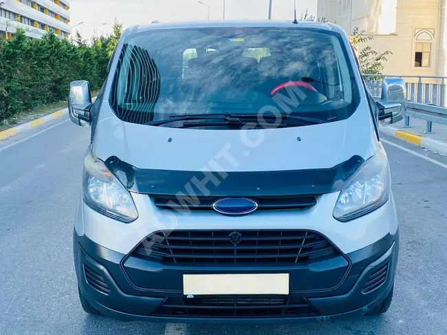 فان FORD TOURNEO CUSTOM 8+1 موديل 2014 - حافلة صغيرة بمقاعد R و بقوة 125 حصانًا