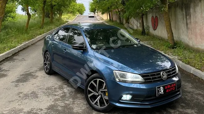 سيارة  1.2 COMFORTLİNE JETTA موديل 2015 - هيكل جديد بدون تعديلات بمسافة 167,000 كم.