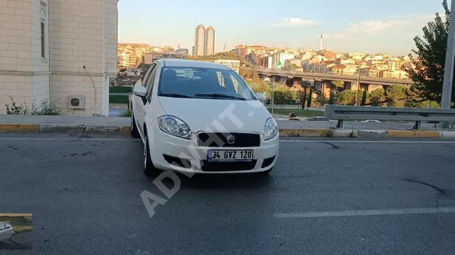 Fiat Linea  موديل 2011  ليست سيارة تجارية