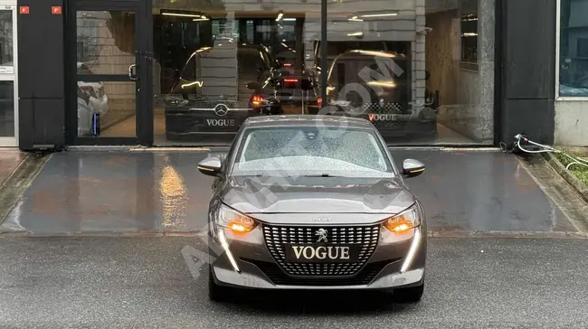 Vogue Automobile Peugeot 208 Hatasız