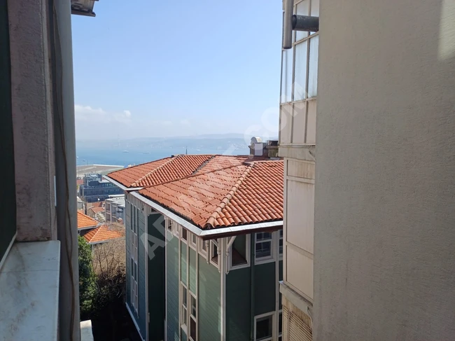 CİHANGİR'DE SATILIK 1+1 DAİRE - NET 60 M² KAPALI MUTFAKLI görsel 9