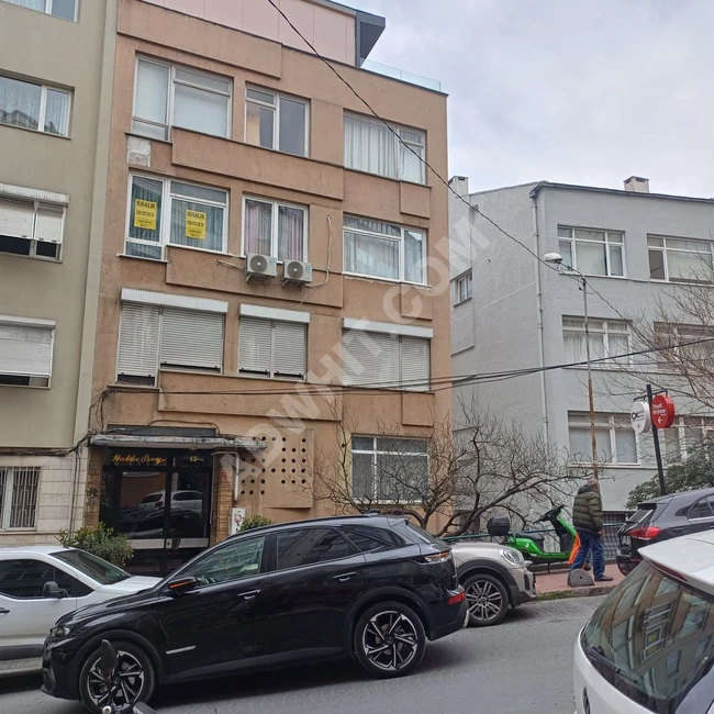 CİHANGİR'DE SATILIK 1+1 DAİRE - NET 60 M² KAPALI MUTFAKLI görsel 18