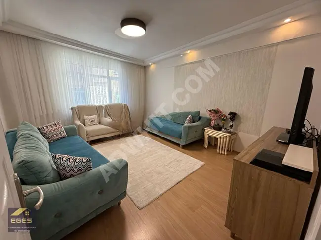 BILDIRCIN SOKAKTA BALKONLU ASANSÖRLÜ MASRAFSIZ 3+1 DAİRE