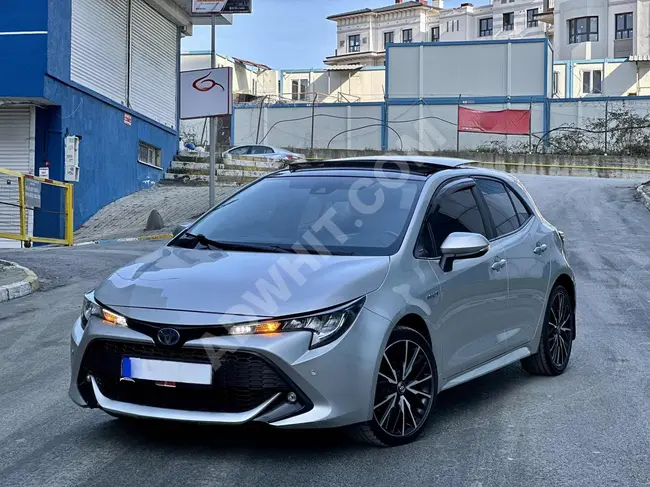 2020 MODEL TOYOYA COROLLA HYBRİD CAM TAVAN HATASIZ