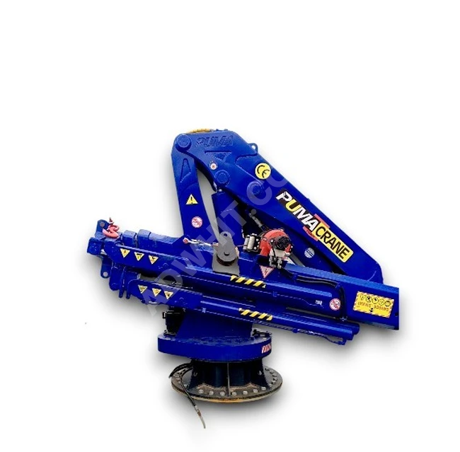 Pumacrane Fully Foldable Marine Deck Cranes Manufacturer