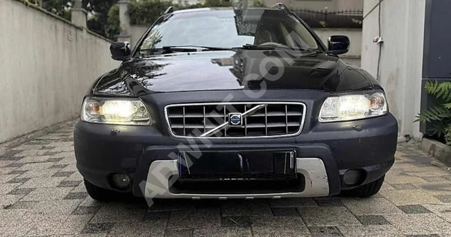 سيارة VOLVO XC70 دفع رباعي، خالية من العيوب، مصانة بالكامل، مع إمكانية التقسيط عبر بطاقة الائتمان.