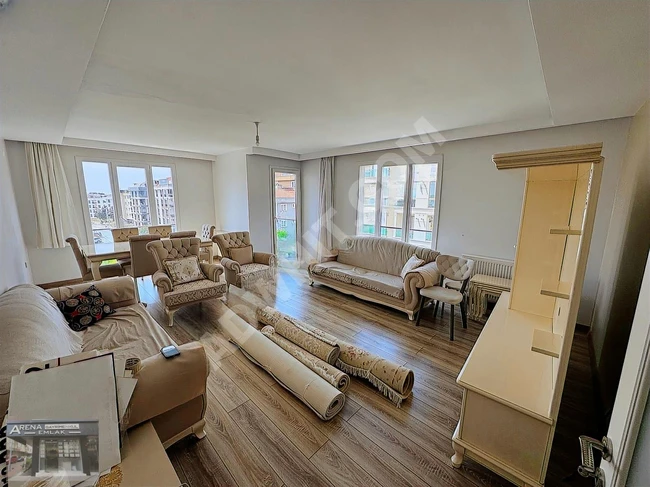 Apartment for rent 3+1, 135 square meters, fourth floor in a residential complex 4 years old, with a swimming pool.