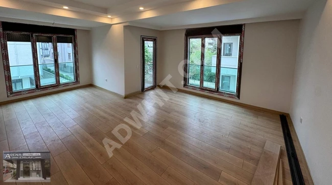 BAHÇELİEVLER SADRİALIŞIK PARKI YANI SIFIR BİNADA 3+1 117m2 3.KAT