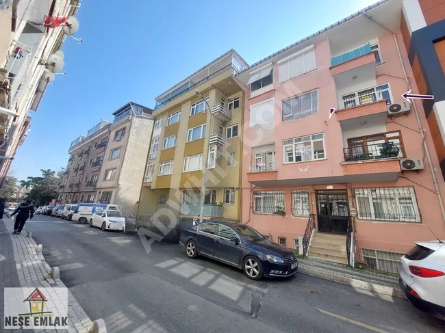 Empty apartment, middle floor, near BAĞLARBAŞI in ÜSKÜDAR İCADİYE
