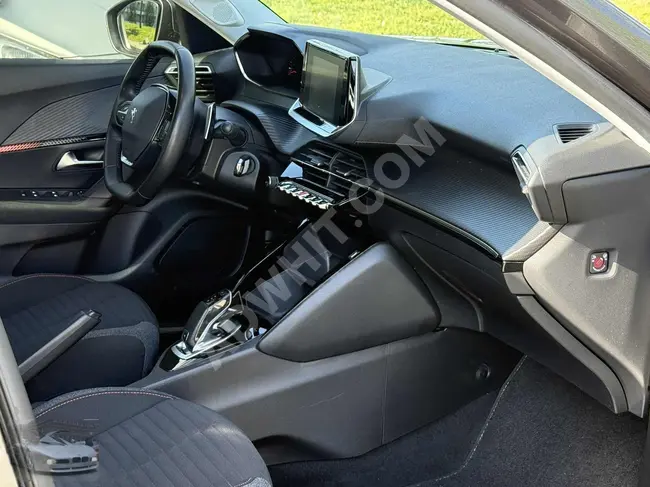 سيارة Peugeot 2008 موديل 2021 - بدون أخطاء أو دهان
