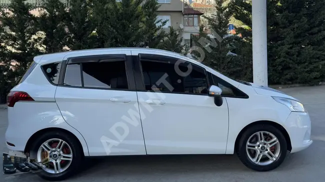 2014 FORD B-MAX 1.6 TDCI EMSALSİZ TEMİZLİKTE