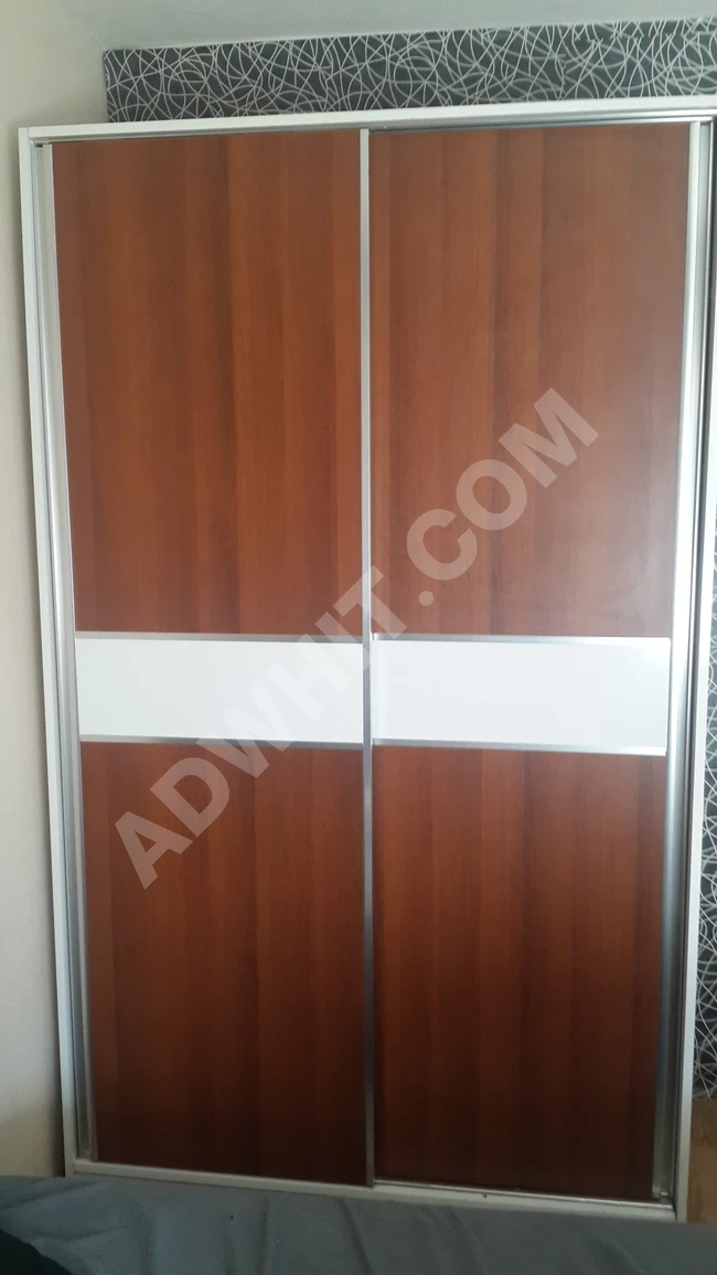 Sürgülü Kapili gardirop ölçülü saĝlam Depo