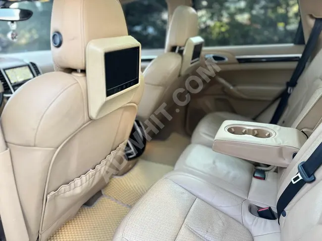 سيارة PORSCHE CAYENNE AIRMATIC، تسخين