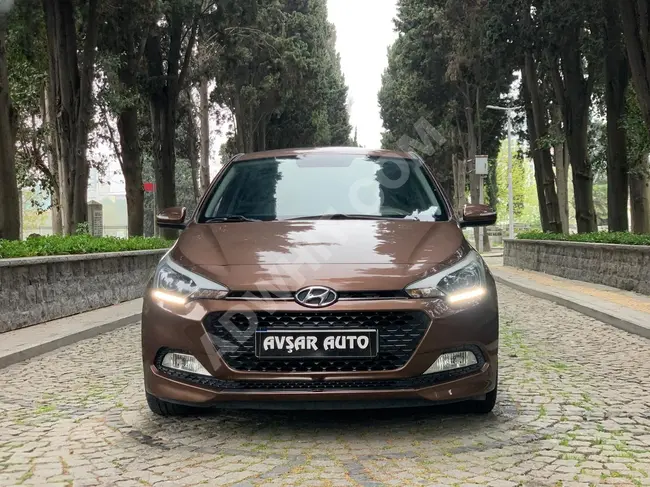 سيارة Hyundai i20 حزمة ELİTE بالكامل الأكثر تميزًا بسعر 79 ألف، لون خاص لا مثيل له.