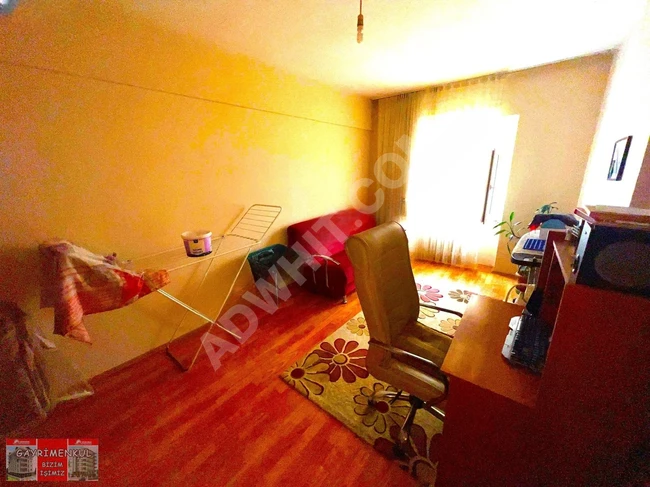MERKEZ'DE NAMIKKEMAL CADDE ÜZERİNDE 185M2 4+1 KREDİYE UYGUN DAİR