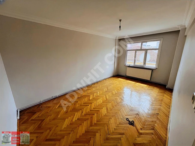 ARZUM'DAN MERKEZ DE 115 M2 2+1 TEMİZ KULLANIŞLI SATILIK DAİRE