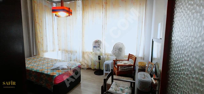 Apartment for rent in KARTALTEPE, middle floor