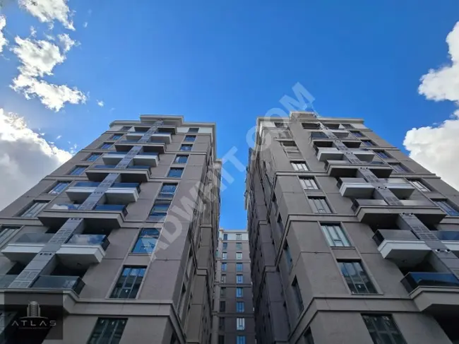 Atlas'tan, Sosyal Tesisli Sitede, 3+1, 162m2, E.Banyolu, Lüx