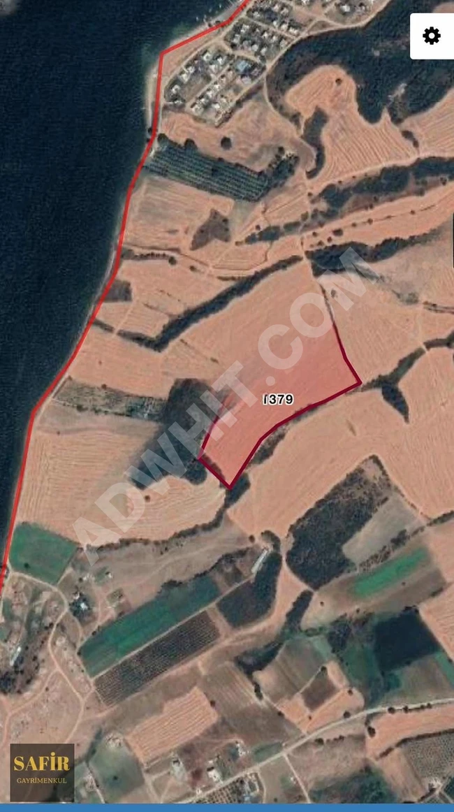 ÇANAKKALE LAPSEKİ'DE DENİZE 250 M MESAFEDE 25 DÖNÜM TARLA