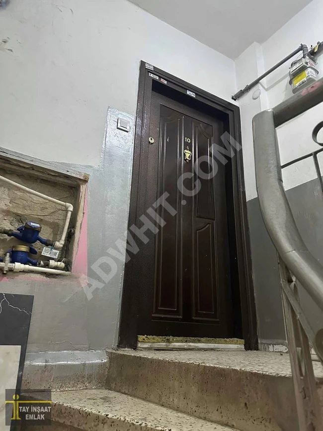 شقة للإيجار 2+1 بمساحة 55 متر مربع، الطابق الثالث، بدون مصاريف إضافية في MEVLANAKAPI