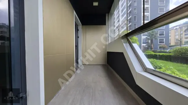 Atlas'tan, Bakırköy City 1'de, Satılık 1+1, 80m2, BahçeKat