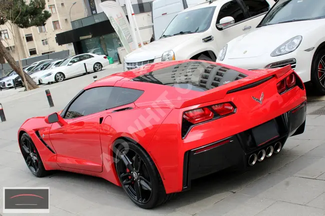 سيارة  Chevrolet Corvette - 3LT - تبريد - شاشة عرض رأسية - أحمر TORCH