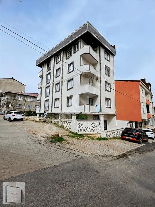 3+1 apartment for sale in SULTANBEYLİ YAVUZ SELİM neighborhood