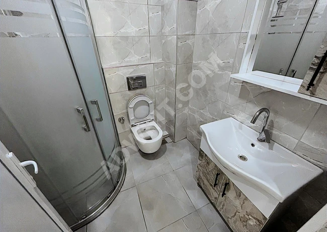 PARLAK'tan MARMARAYA 5 DK. 2+1 İÇİ SIFIRLANMIŞ ARA KAT DAİRE-*