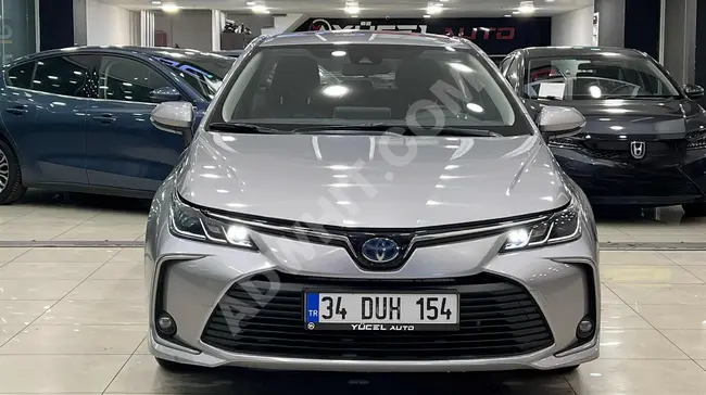 KAZASIZ DEĞİŞENSİZ 2021 MODEL TOYOTA COROLLA HYBRİD 95 BİN KM