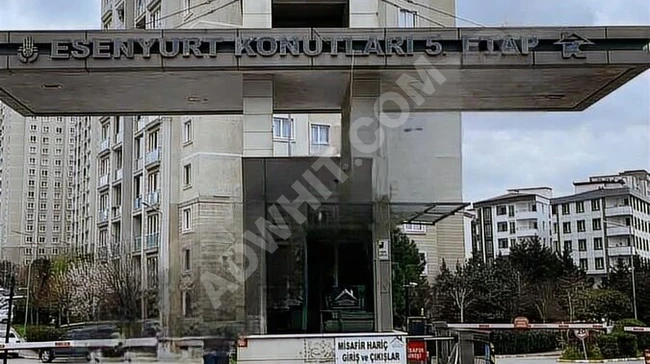 شقة للبيع الطابق الأخير في ESENYURT KİPTAŞ 5 ETAP
